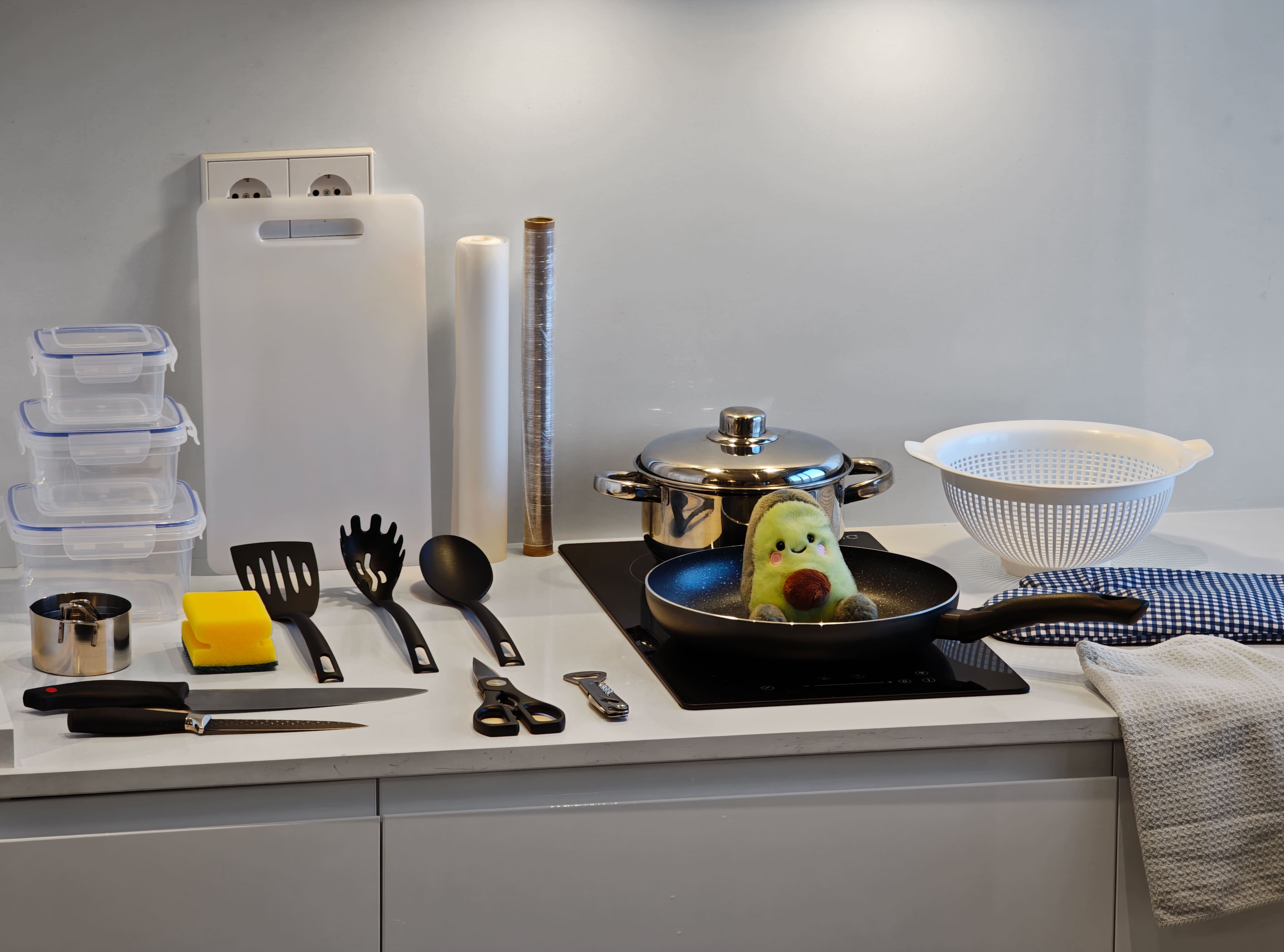 Kitchen Essential arrival kit on a counter